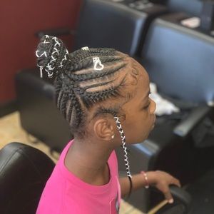 Kids feedin ponytail